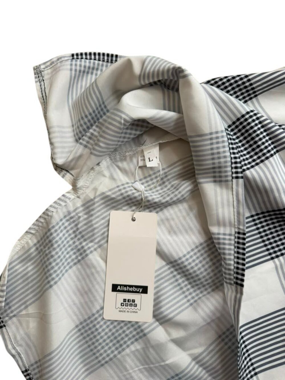 Alishebuy Women L Plaid Check Blouse Split V Neck Short Sleeve NWT. - Picture 7 of 7